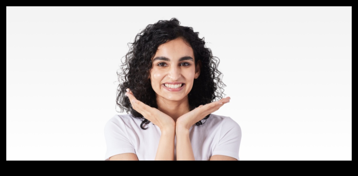 Radyant Ringlets: Çarpıcı Kıvırcık Kilitlerde Parlaklık ile Parlaklık